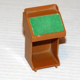 Srivpulpet plast brun