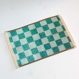 Lundby ArtNr. 60 4014 nyare rutig grön matta