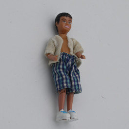 Lundby ArtNr. Nyare docka pojke rutig