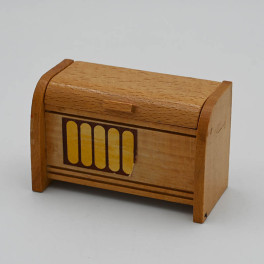 Lerro ArtNr 19389-17 Radiogramofon lite skav