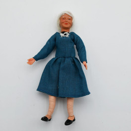 Caco Granny i fin klänning 13 cm